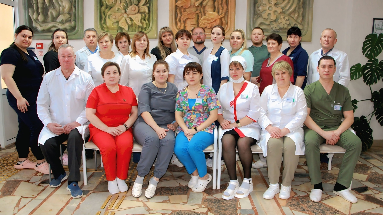 9 ғинуар - Халыҡ-ара стоматолог көнө