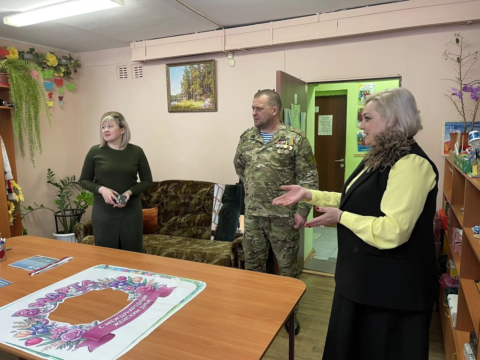 МХО геройы менән йәштәр диалогы