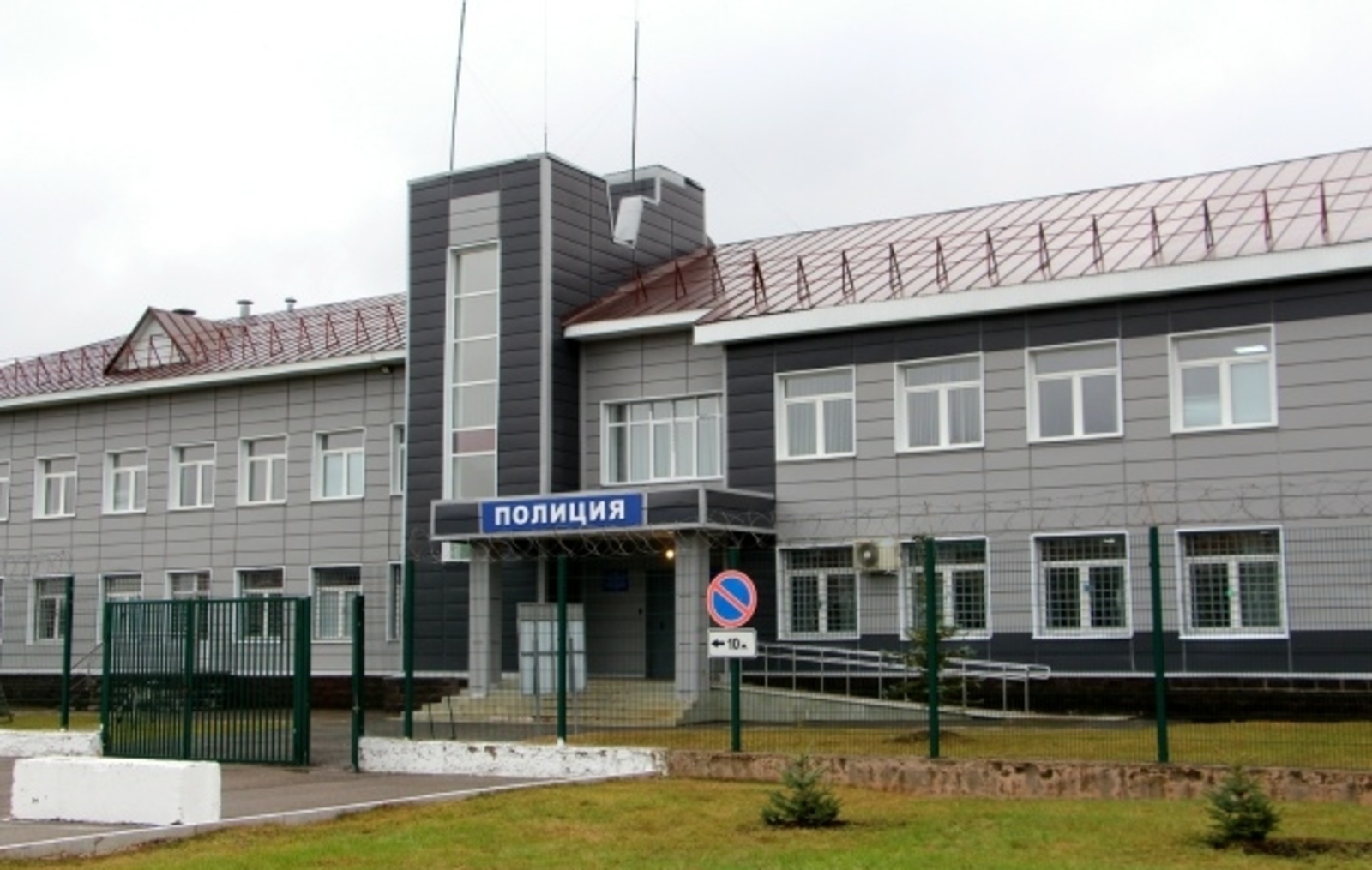 Бәләбәйҙә ювелир магазинынан 260 мең һумлыҡ ювелир әйберҙәре урланған