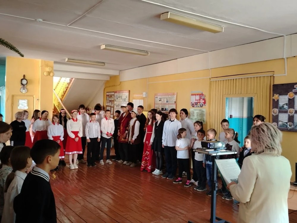 Өндәшмәй ҡалырға, оноторға ярамай…