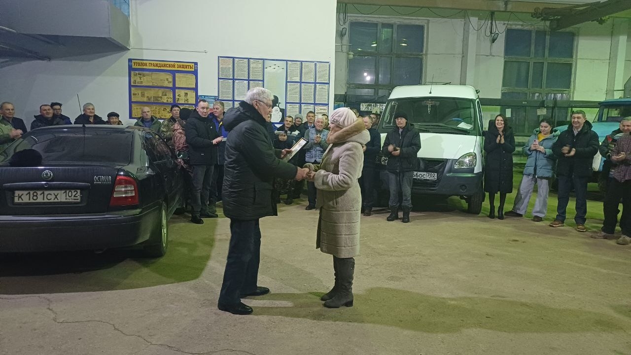 Хәйриәлек һәм ярҙам күрһәткәндәре өсөн рәхмәт белдерҙе