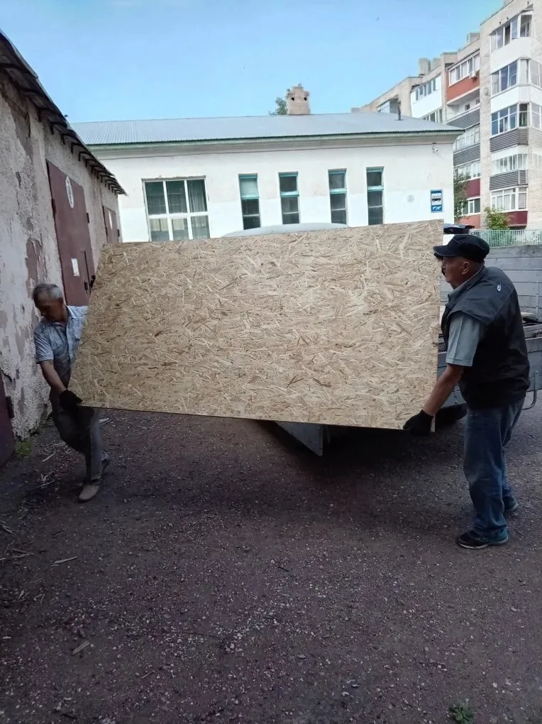 Гуманитар ярҙам ағымы туҡтамай…