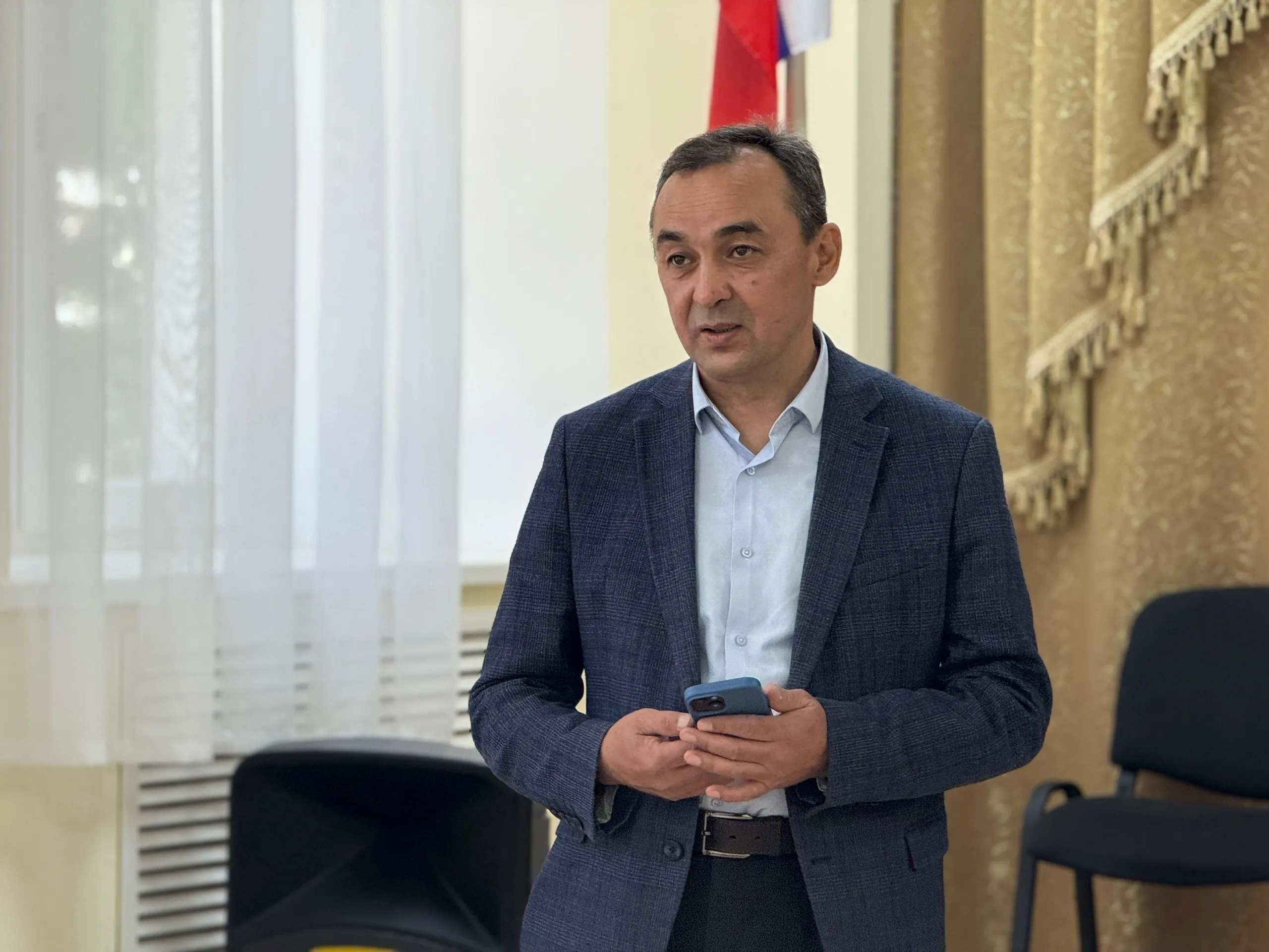 Кесе ватан хаҡына быуындар диалогы