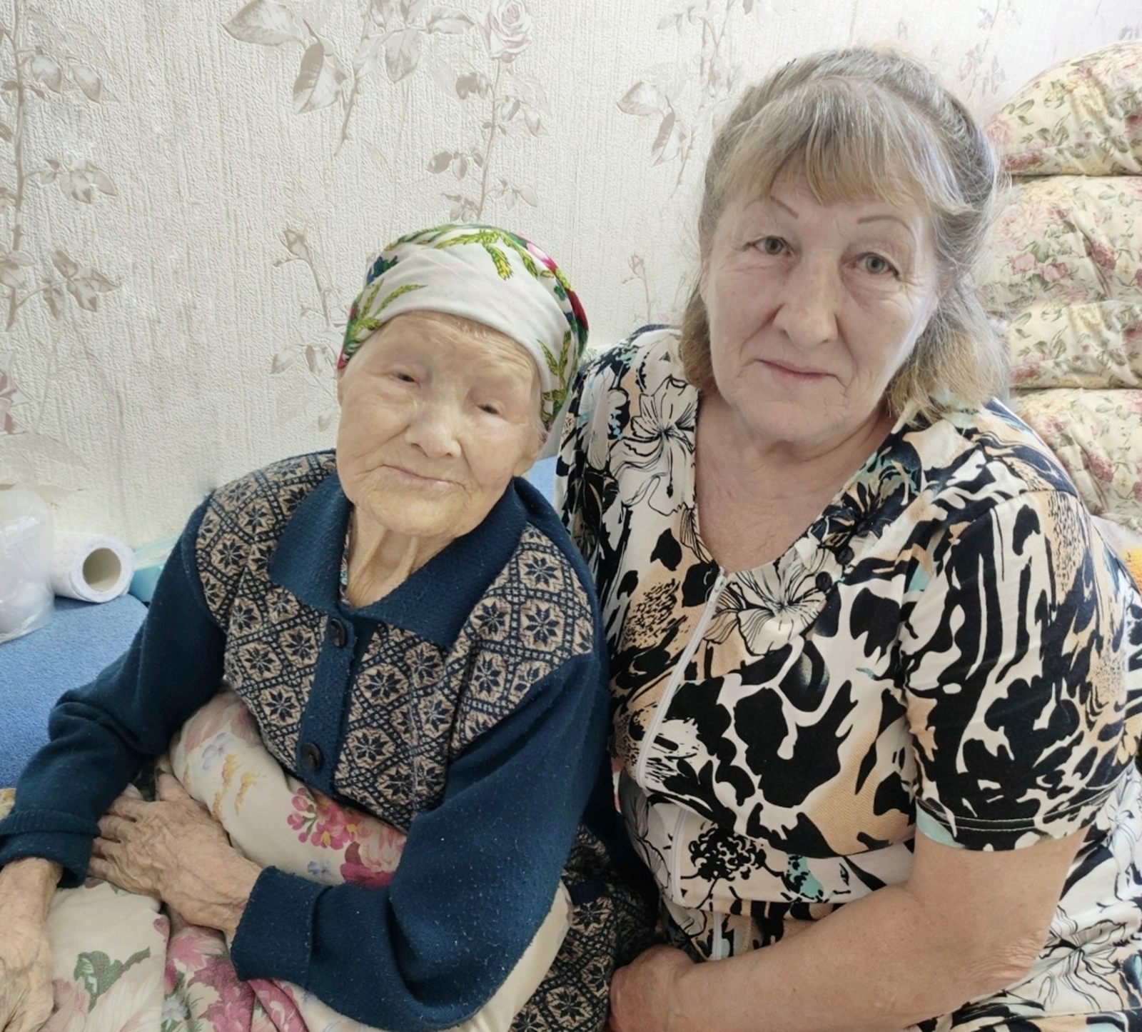 Зирәк аҡыллы Фатима өләсәй