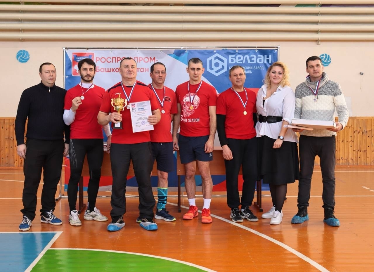 Волейбол быуындарҙы берләштерҙе