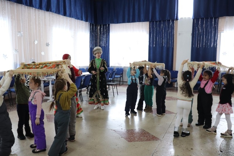 Бәләбәйҙә «Башҡорт тирмәһе көмбәҙе аҫтында фольклор» сараһы уҙҙы