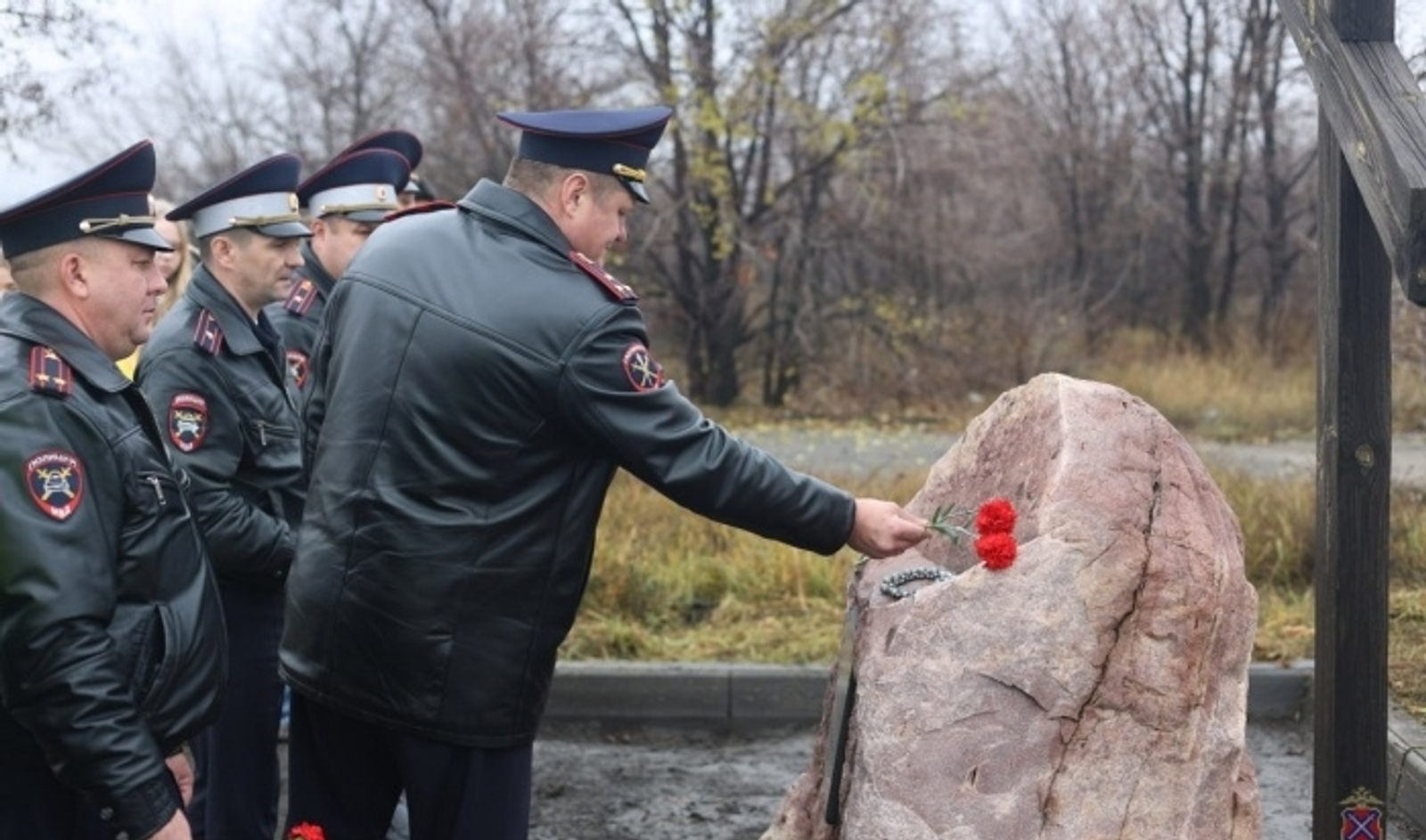 16 ноябрь - Бөтә донъя юл-транспорт ваҡиғалары ҡорбандарын иҫкә алыу көнө