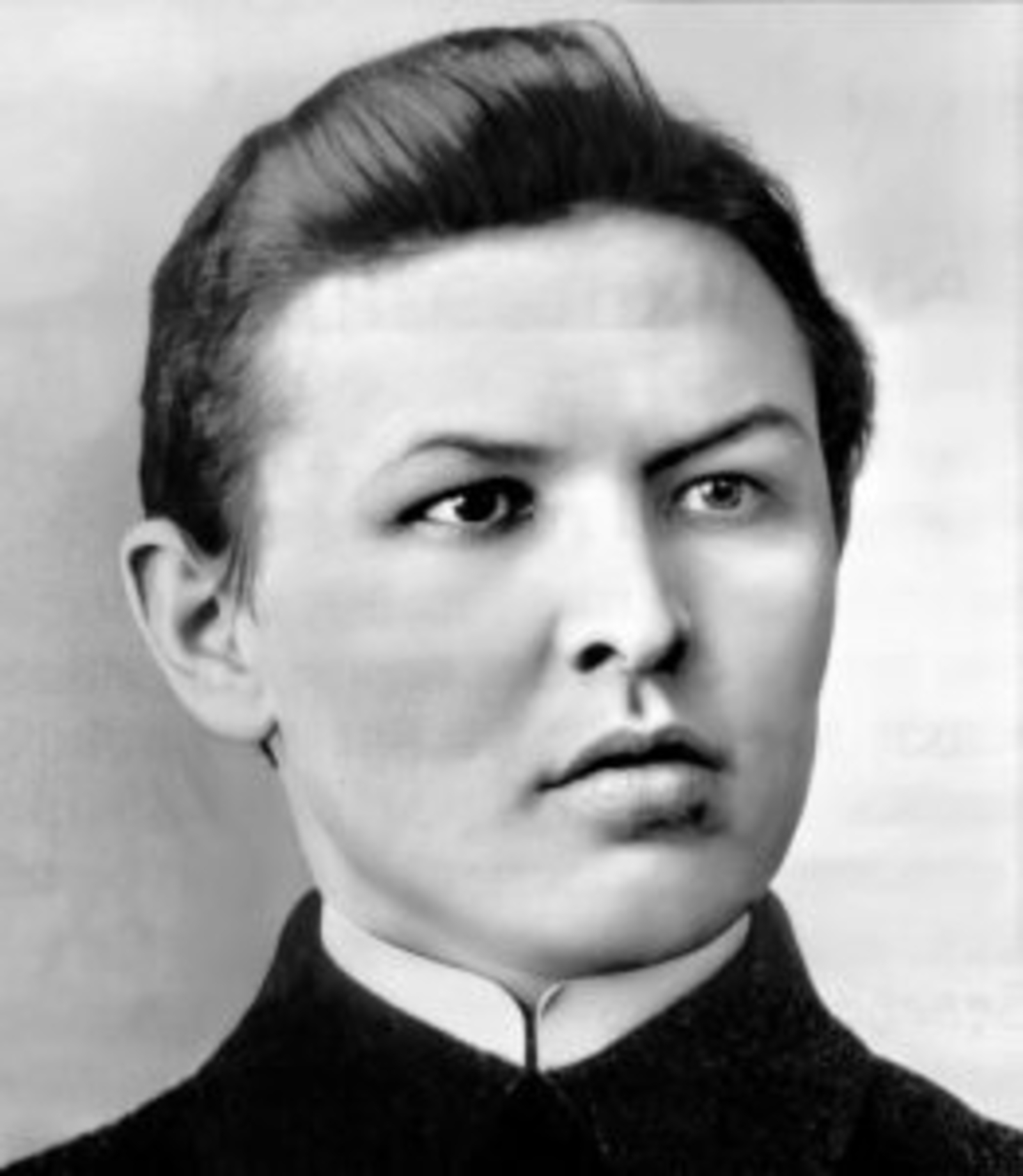 Ыҫлаҡбаш ауылы мәктәбенә Константин Иванов исеме бирелде