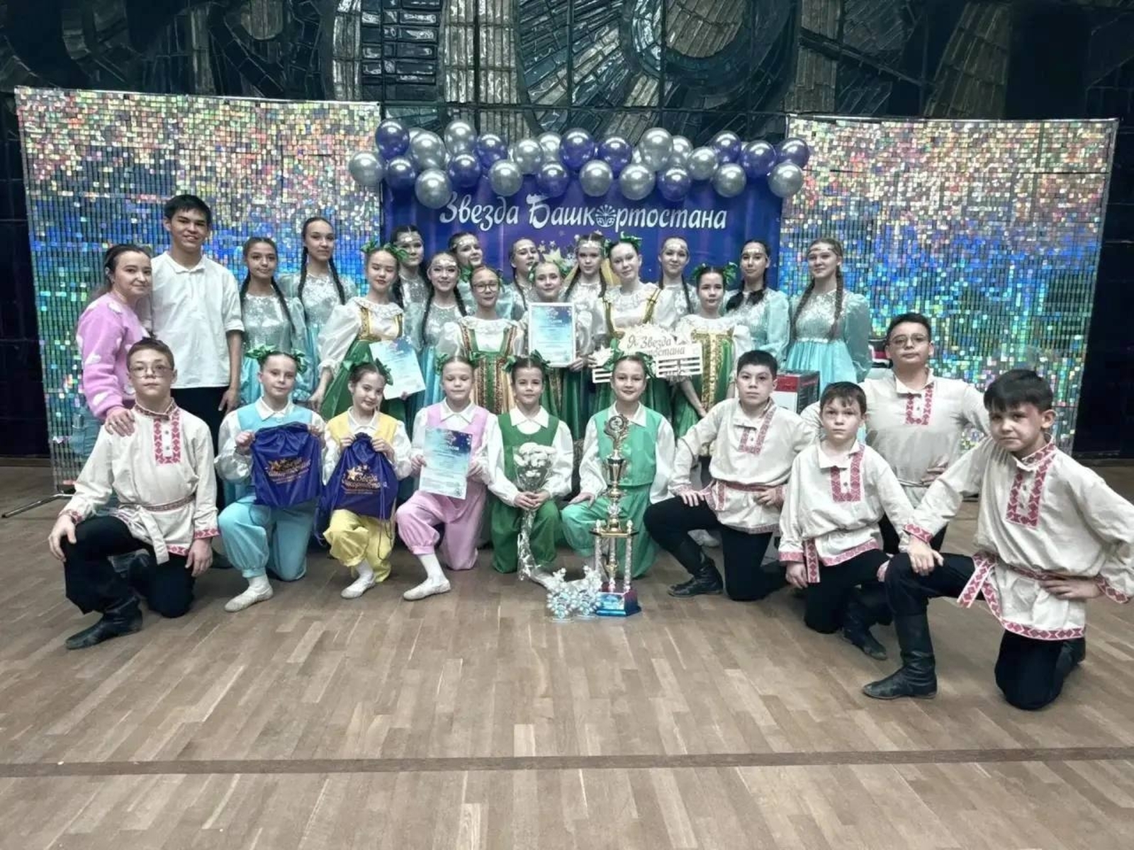 «Аҡбуҙат» үҙенең таланты менән хайран итте!