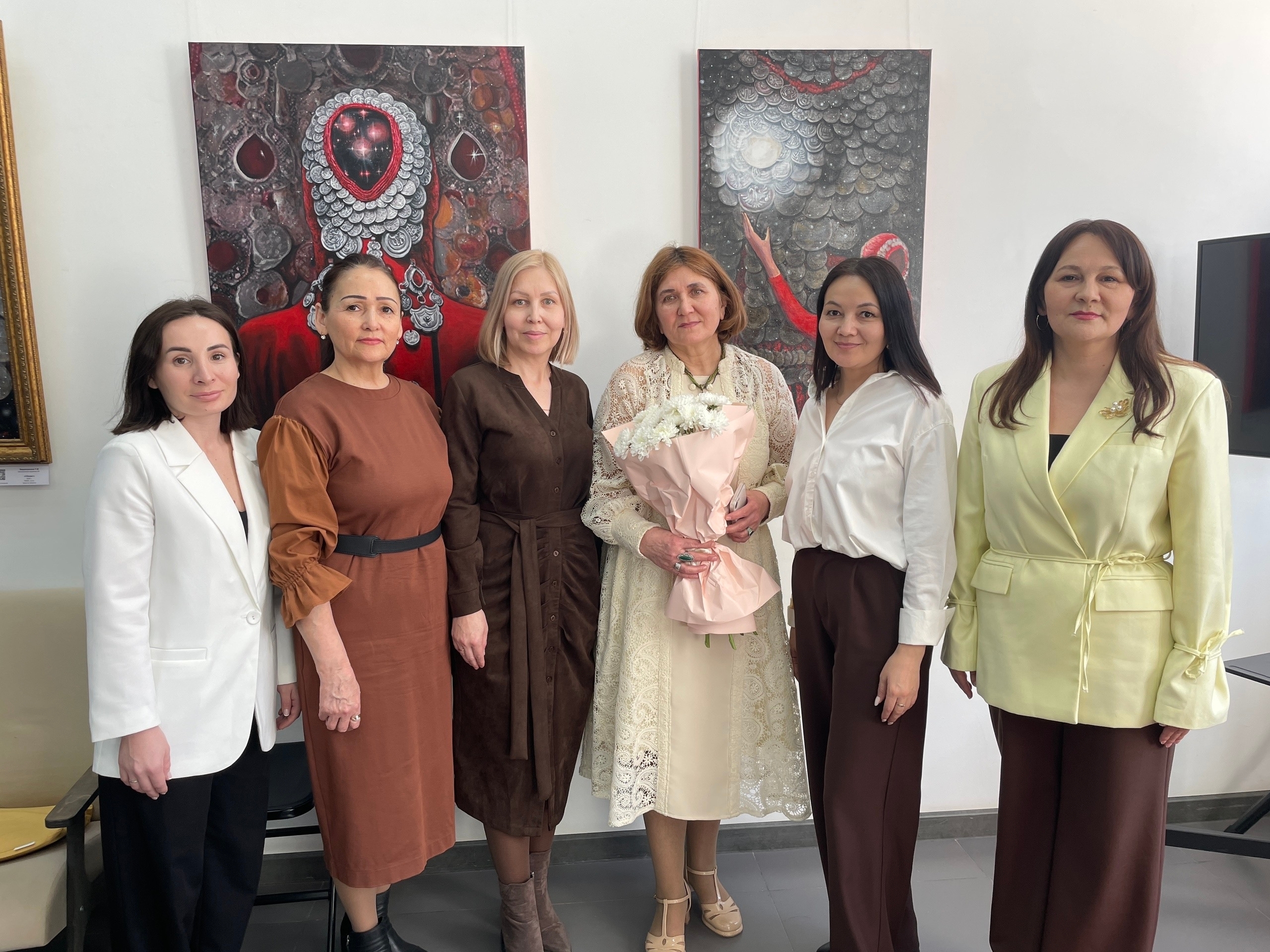 Өфөлә Лариса Абдуллинаның «Позывной «Башкир» китабының исем туйы үтте