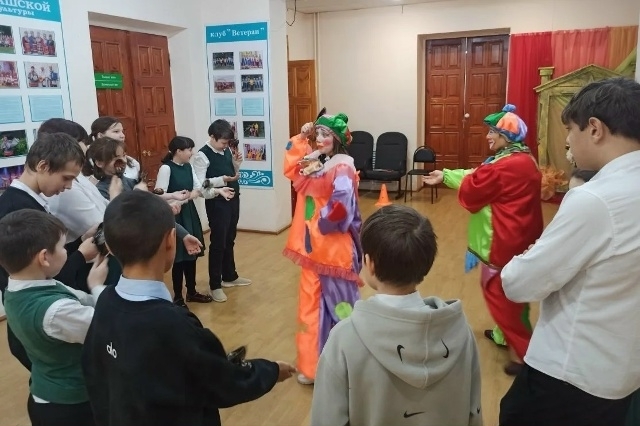 «Дуҫлыҡ һәм изгелек юлынан»