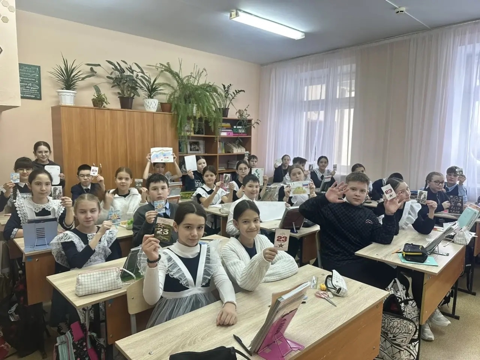 Оло йәштәгеләргә хаттар яҙалар