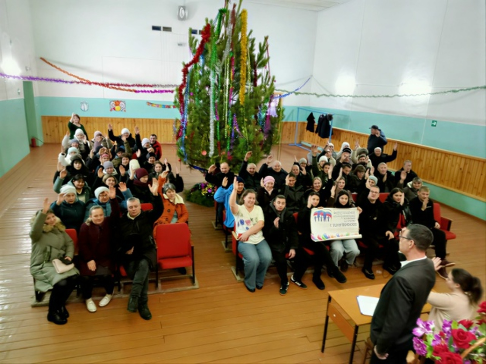 Мәктәп тәҙрәләре һәм ишектәре өсөн тауыш бирҙеләр