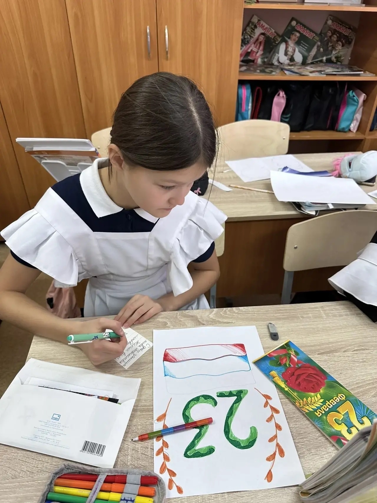 Оло йәштәгеләргә хаттар яҙалар