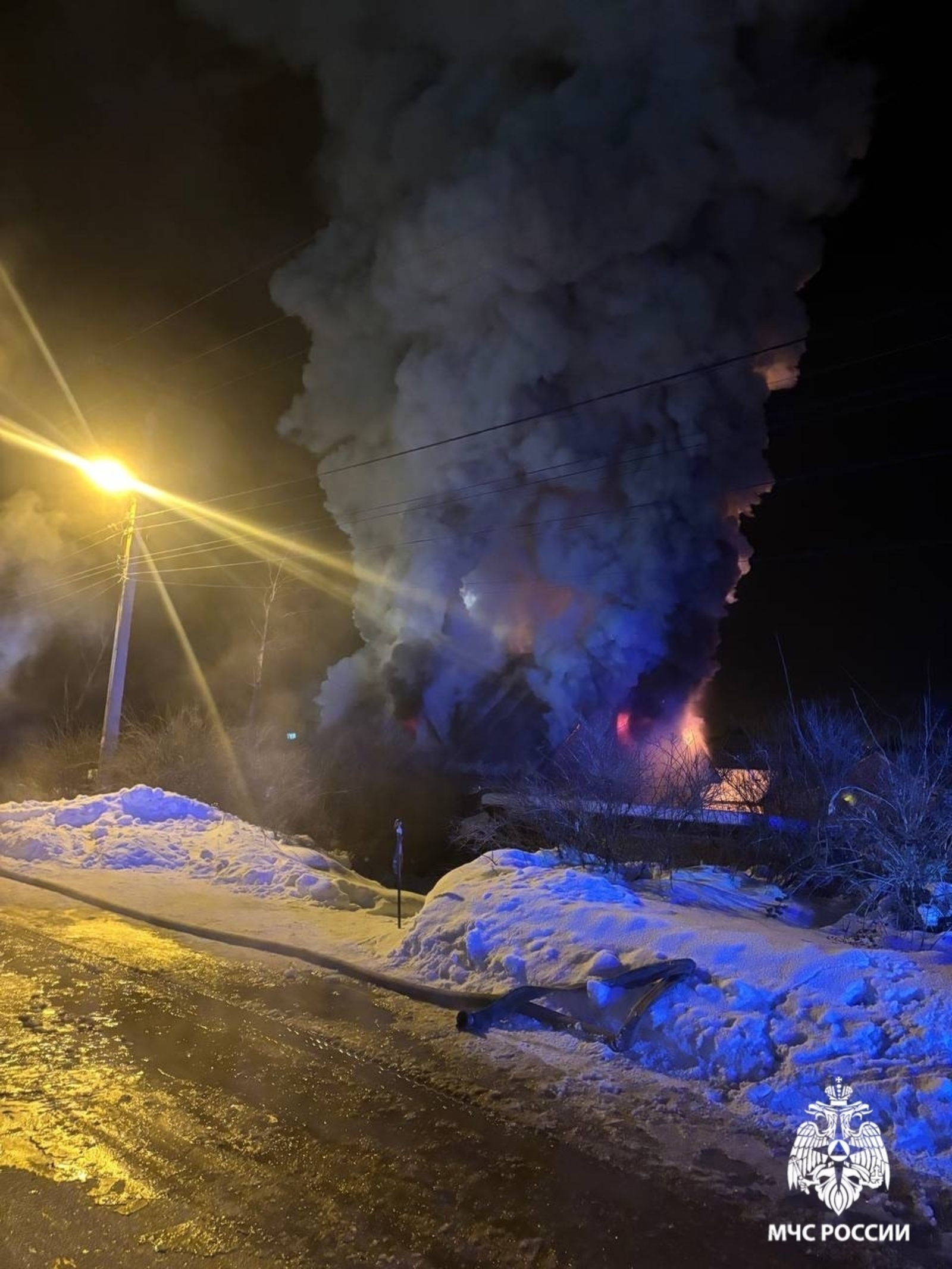 Бер төн эсендә ике янғын