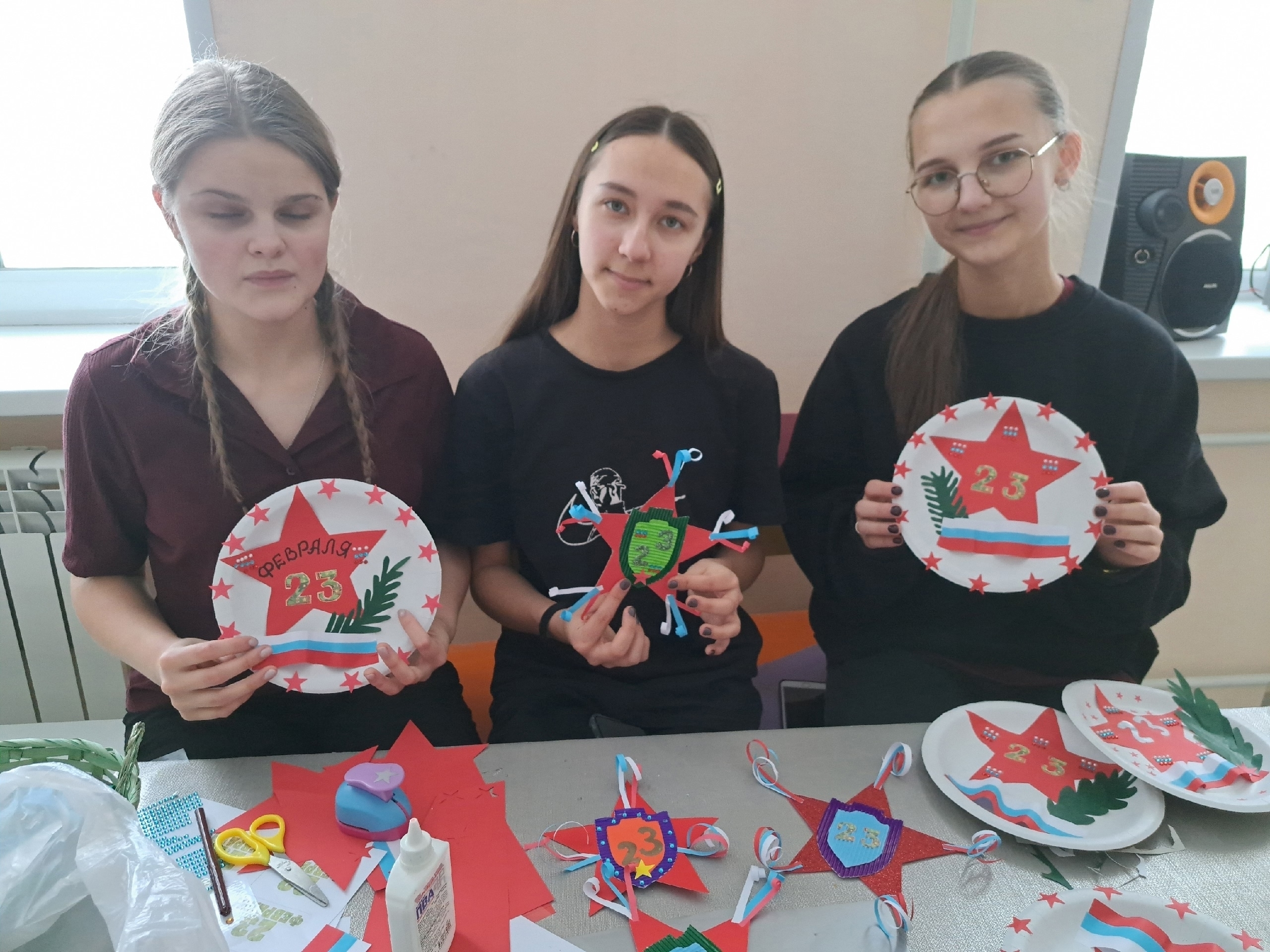 Приют ҡасабаһы ир-егеттәрен ҡотланылар