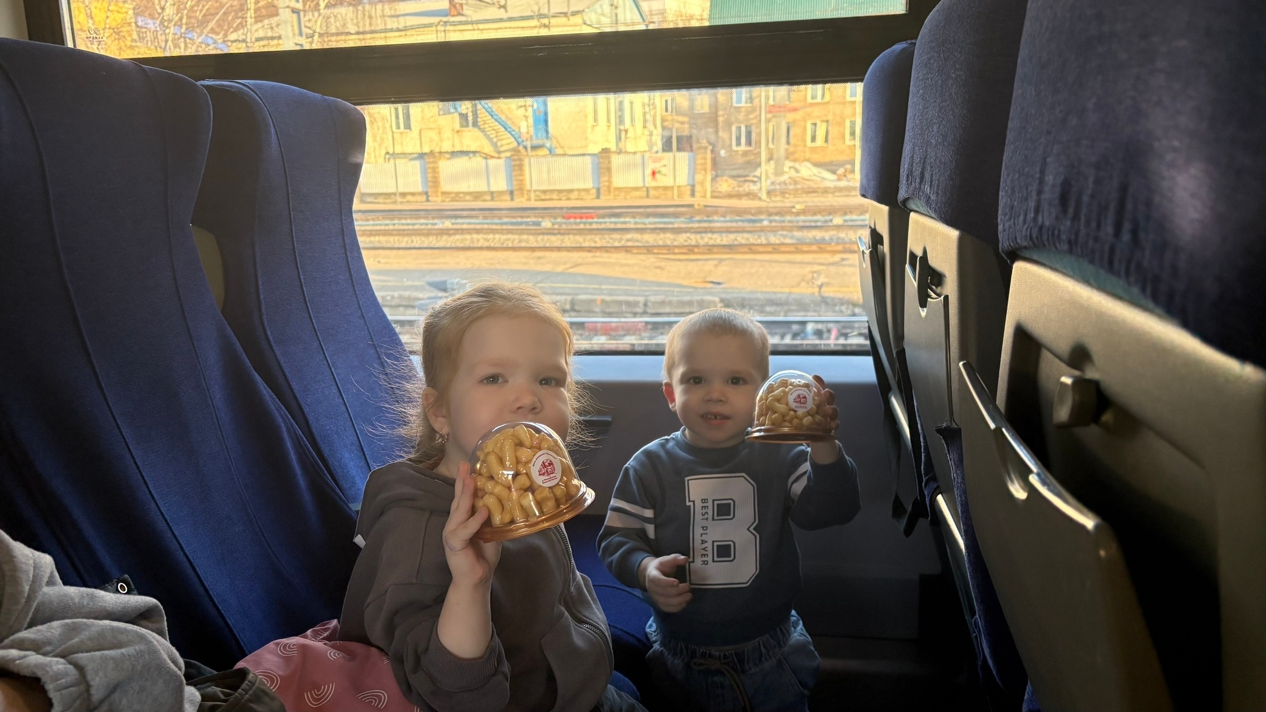 1 апрелдә «Ҡарлуғас» электр поезы үҙенең дүртенсе тыуған көнөн билдәләне!