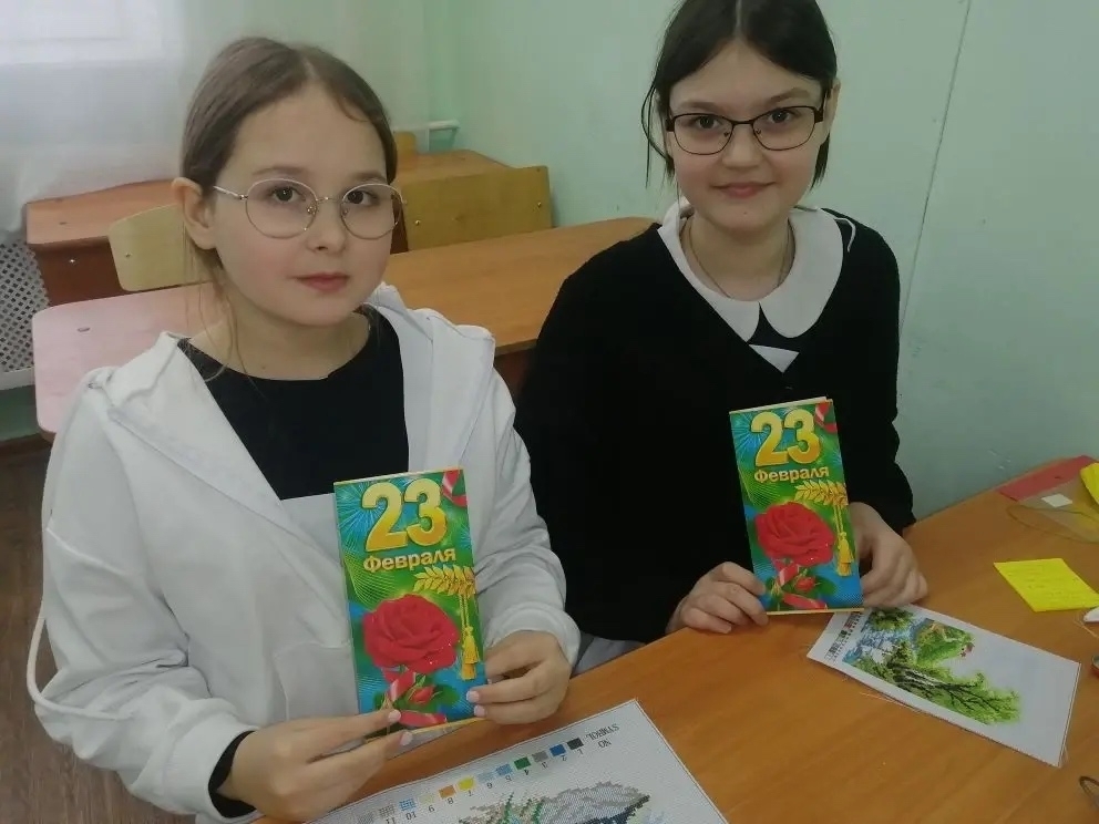 Оло йәштәгеләргә хаттар яҙалар