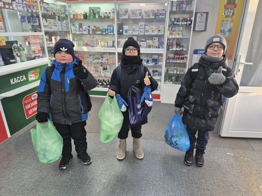 Ирекмәндәр Ватанды һаҡлаусылар көнөнә үҙебеҙҙекеләр өсөн ярҙам йыя