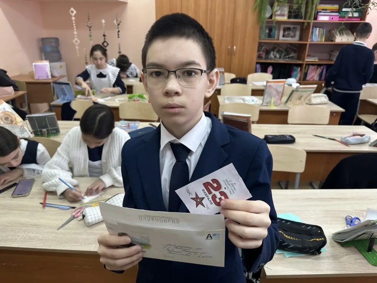 Оло йәштәгеләргә хаттар яҙалар