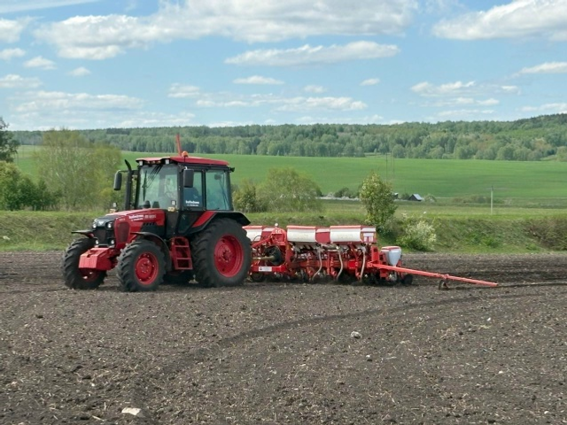 Ауыл эшсәндәрен ҡыҙыу осор көтә