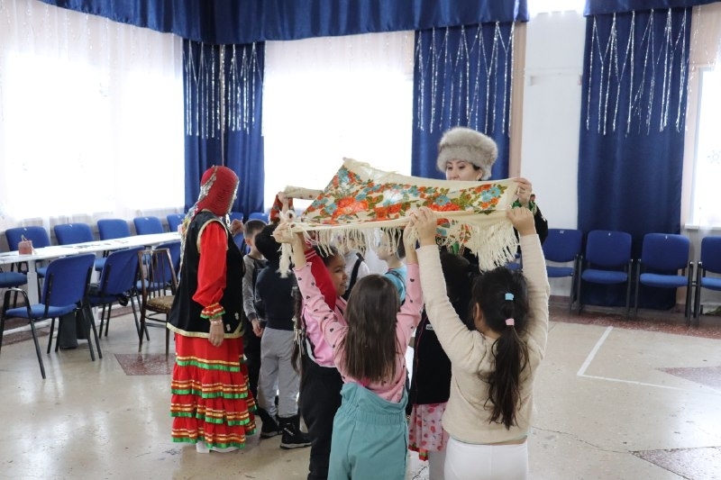 Бәләбәйҙә «Башҡорт тирмәһе көмбәҙе аҫтында фольклор» сараһы уҙҙы