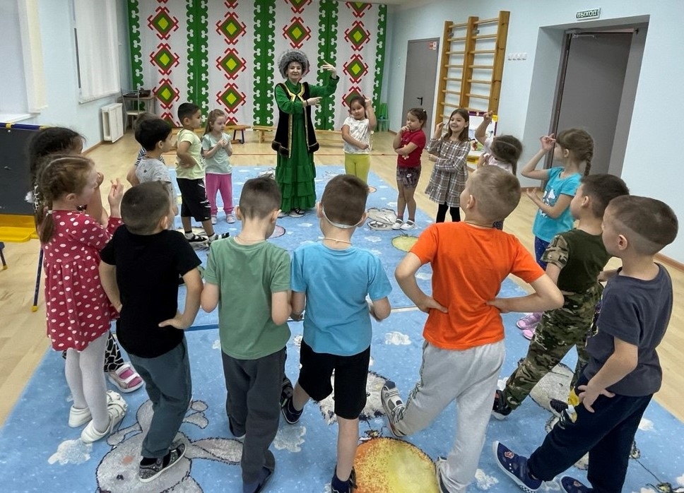 Башҡорт теле көнөнә арналды