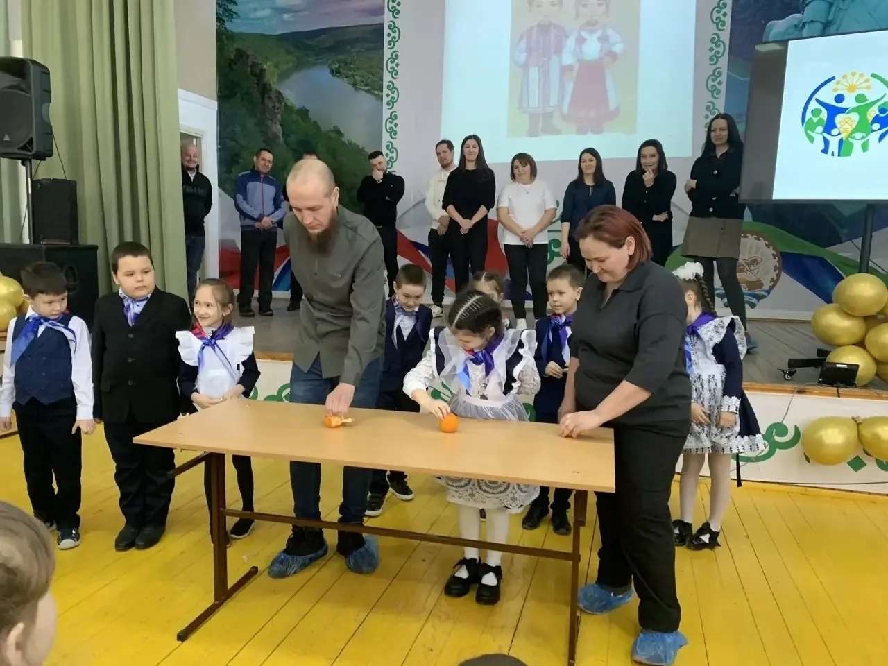 Барыһы ла ғаиләнән башлана