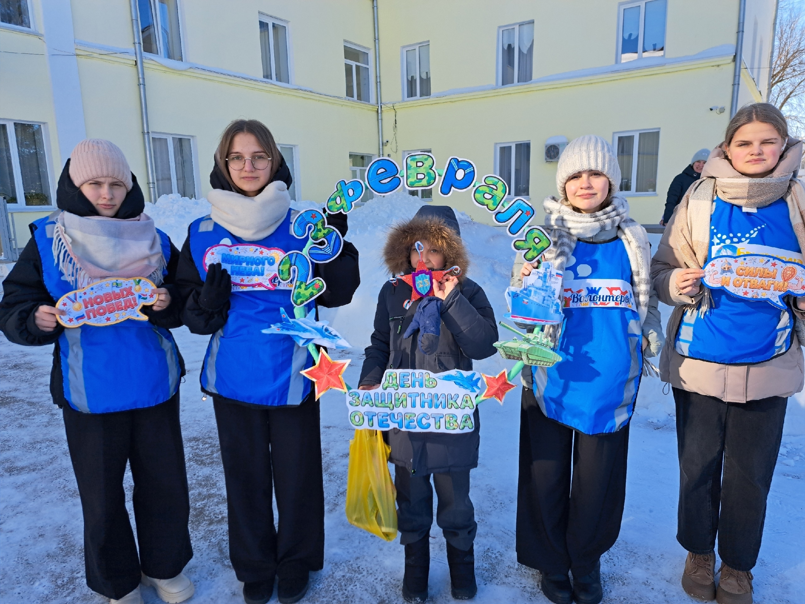 Приют ҡасабаһы ир-егеттәрен ҡотланылар