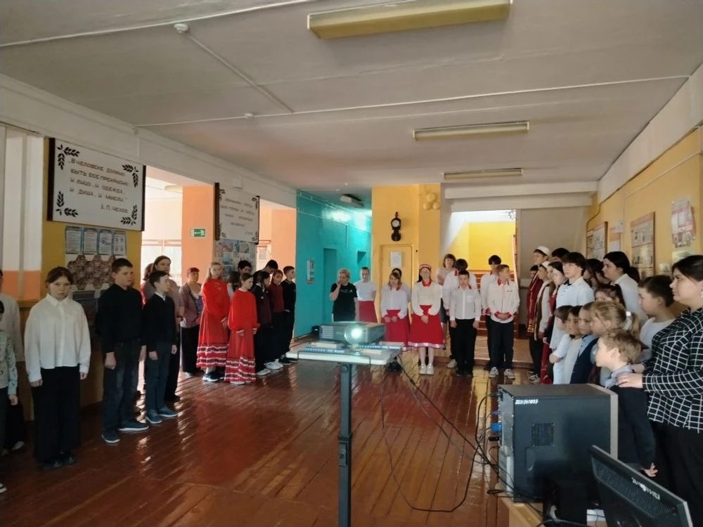 Өндәшмәй ҡалырға, оноторға ярамай…